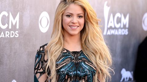 Shakira AQSh prezidentligiga nomzod Donald Trampni irqchilikda aybladi