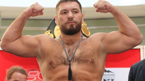 Chagayev endi Okendo, keyin Braun bilan jang qiladi