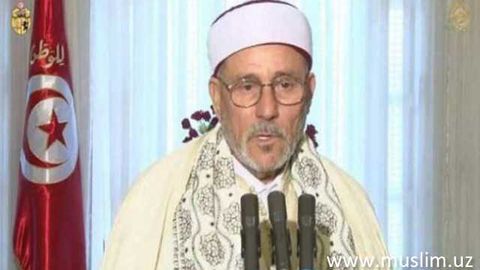 Tunis muftiysi Ramazon hayitini belgilash uchun oyni ko‘rishda qilingan xato uchun kechirim so‘radi