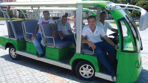 Samarqandda ekskursiya uchun elektromobillardan foydalanishmoqda