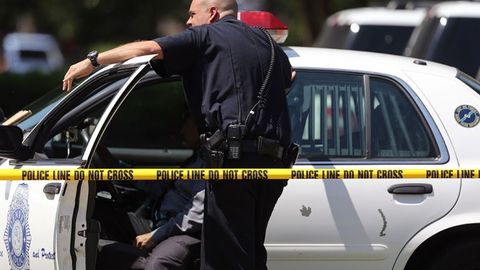 AQSh kinoteatridagi otishma qurbonlari soni uch kishiga yetdi