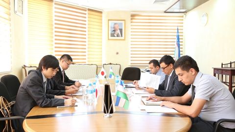 O‘zbekiston mehnat va aholini ijtimoiy muhofaza qilish Vaziri Yaponiya elchisi bilan uchrashdi