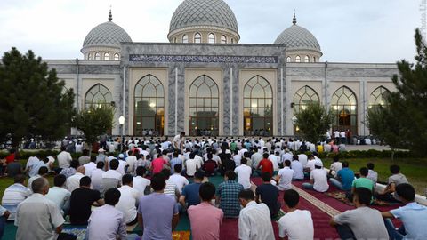 O‘zbekistonda hayit namozi o‘qildi