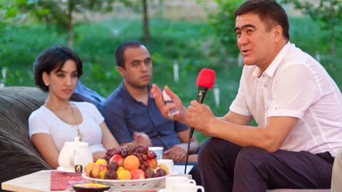 Solijon Sharipov: Bolaligimda kechalari bilan kitob o‘qib chiqqanman