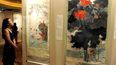 Xitoylik kutubxonachi 143 ta rasmni o‘g‘irlagani va qalbakilashtirganini tan oldi