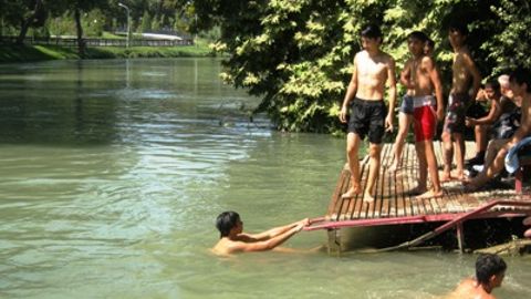 Favqulodda vaziyatlar boshqarmasi suv havzalarida cho‘kish holatlari kamayganini ma’lum qildi