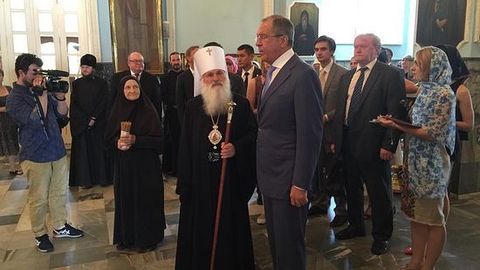 Sergey Lavrov Toshkentdagi Uspenskiy kafedral soboriga tashrif buyurdi