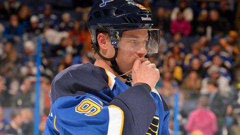 Rossiya termasi xokkeychisiga to‘yida yarim million rubllik tort sovg‘a qilishdi