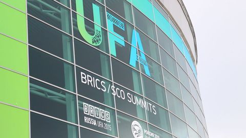 O‘zbekiston Prezidenti Islom Karimov Ufa shahriga yetib bordi