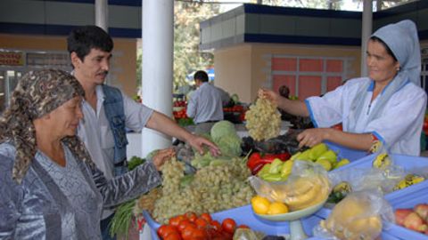 Farg‘ona viloyati Yozyovon tumanida yangi bozor ish boshladi