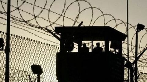 Сальвадор қамоқхонасидаги қирғин натижасида 14 киши ҳалок бўлди