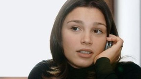 Борис Немцовнинг қизи Рамзан Қодировни сўроқ қилишдан бош тортган терговчилар устидан шикоят қилди