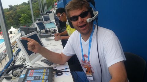 O‘zbekistonlik suzuvchi rossiyalik telesharhlovchi Dmitriy Guberniyevning xatosiga izoh berdi