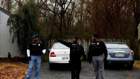 Amerikaning Long-Bich shahrida noma’lum kimsa pichoq bilan olti kishini yaraladi