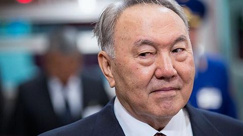 Назарбоев нефтнинг бир баррели 30 долларга тенг бўлишига тайёр туришга чақирди