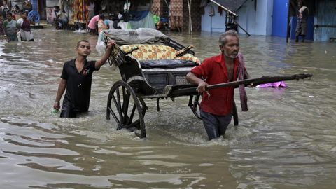 Hindistonda suv toshqini qurbonlari soni 220 kishiga yetdi