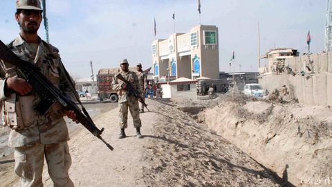 Hindiston va Pokiston chegarasidagi otishmada 4 kishi halok bo‘ldi