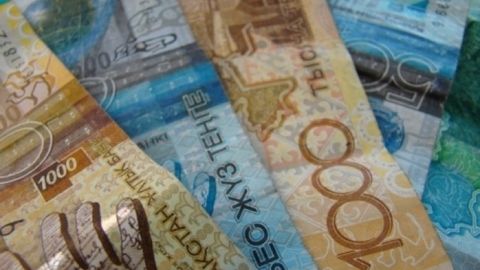 Qozog‘iston milliy valyutasi qiymati AQSh dollariga nisbatan pasayib ketdi