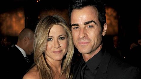 OAV: aktrisa Jennifer Eniston aktyor Jastin Teruga turmushga chiqdi