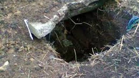 Испанияда 6 минг йиллик сағана бузиб ташланиб, ўрнига бетон ўриндиқ ўрнатилди
