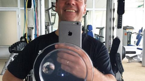 Медведев Instagram’идаги 1,5 миллион обуначига миннатдорлик билдирди