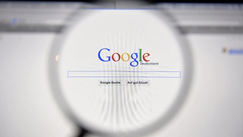 Google’ga o‘chirilgan maqolalar haqidagi maqolalarning havolalarini o‘chirish haqida ko‘rsatma berildi