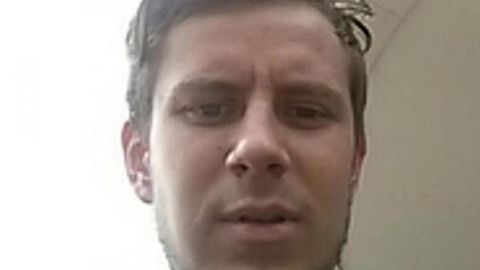 Londonda erkak o‘g‘irlangan smartfondan uning egasiga bexosdan selfi yubordi