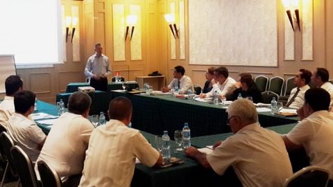 Toshkentda eksport va import jarayonlari bo‘yicha ruxsatnomalar berishni soddalashtirish mavzusida davra suhbati bo‘lib o‘tdi