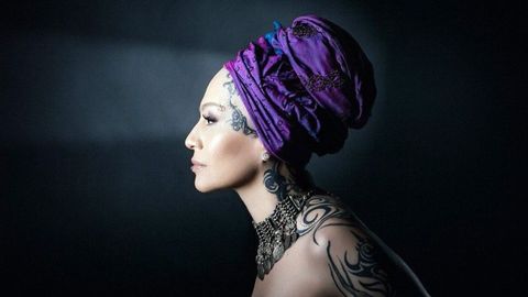 Наргиз Зокирова «Главная сцена» лойиҳасида бошловчилик қилади