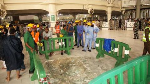 Al-Haram masjidiga kran qulashi oqibatida halok bo‘lganlarning barchasi Makkada nomsiz qabrlarga dafn etiladi