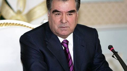 Tojikiston prezidenti fuqarolarini dunyoviy taraqqiyot yo‘lining to‘g‘riligiga ishontirdi
