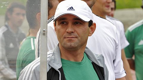 O‘zbekiston termasining sobiq futbolchisi Rossiyaning “Anji” klubini boshqaradi