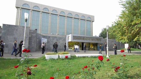 O‘zbekiston Davlat san’at muzeyidan o‘g‘irlangan kartinalar Rossiyadan qaytarib keltirildi