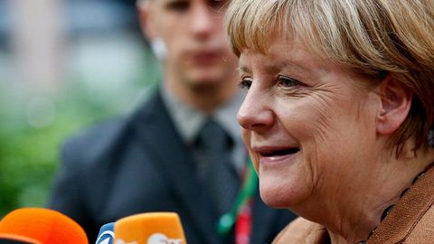 Angela Merkel muhojirlar bilan bog‘liq vaziyat tufayli Germaniyada soliqlar oshirilmasligini ma’lum qildi