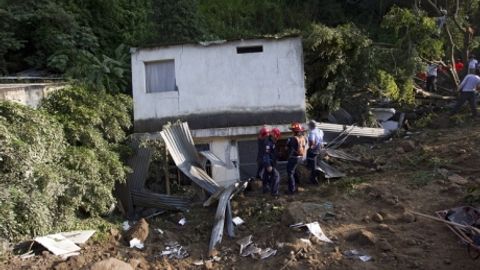 Gvatemaladagi ko‘chki yuz bergan hududda 263 kishining jasadi topildi