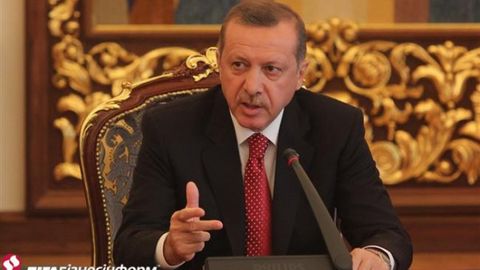 Turkiya prezidenti Rossiyaning Suriyadagi operatsiyasini katta xato deb atadi