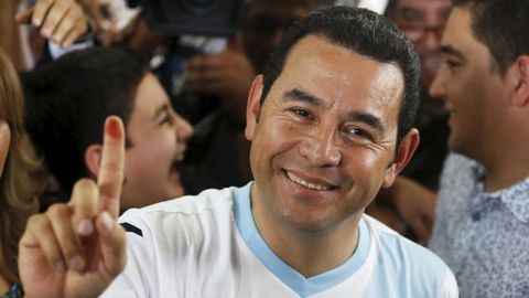 Komediya aktyori Gvatemalaning yangi prezidenti bo‘ldi