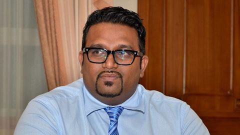 Maldiv vitse-prezidenti davlatga xiyonatda gumon qilinib, hibsga olindi