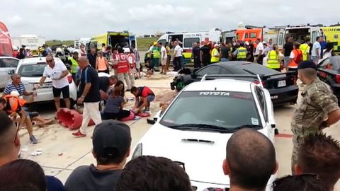 Maltada o‘tgan avtoshouda britaniyalik millioner boshqargan mashina odamlarni urib ketdi