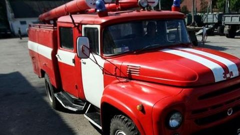 Украинада мактаб директори ўз кабинетида ёниб кетди