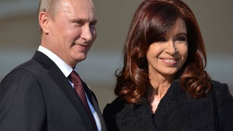 Putin Argentina mahsulotlaridan yaxshi tushlik qilish imkoniyati tug‘ilishidan xursand ekanligini bildirdi