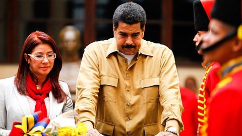 Венесуэла президентининг қариндошлари наркотиклар контрабандаси бўйича айбини тан олмаяпти