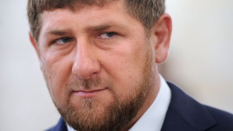 Қодиров Charlie Hebdo карикатурачиларини ярамаслар деб атади