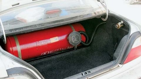 O‘zbekistonda avtomobilga gaz-ballon uskunasini o‘rnatish tartibi belgilandi