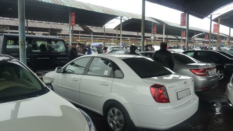 Сирғали автомобиль бозорида энг арзон Matiz 19 миллион сўмга таклиф қилинмоқда