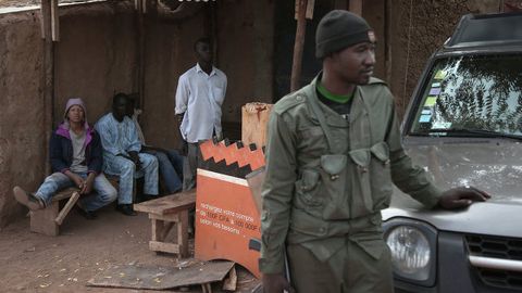 Mali poytaxtidagi mehmonxonaga hujum uyushtirildi, otishmalar davom etmoqda