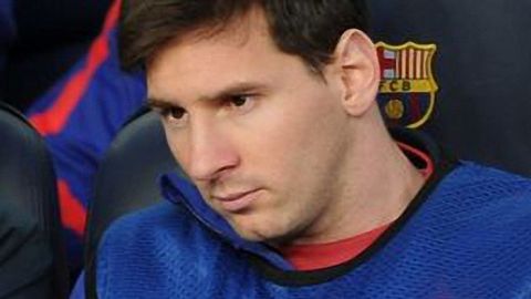 Месси «Реал»га қарши ўйинни захира ўриндиғида бошлайди