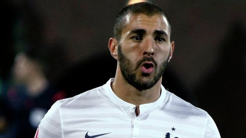 “Real” futbolchisi Benzema Matye Valbuenaga nisbatan tovlamachilik ishi bo‘yicha hibsga olindi