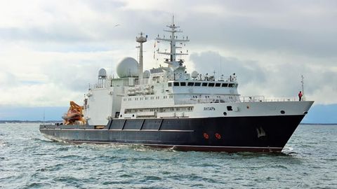 Turkiya Rossiya kemalarining Bosfordan o‘tishini qiyinlashtirdi