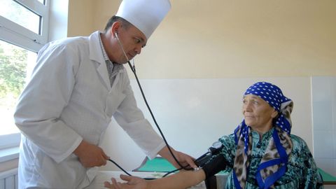 “Keksalarni e’zozlash yili” Davlat dasturi ijrosi doirasida Qoraqalpog‘istonda 138,5 mlrd so‘m sarflandi